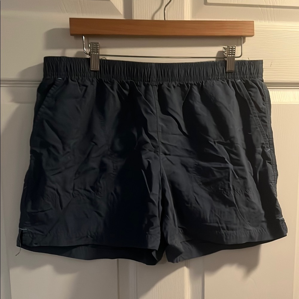 Columbia 5” Inseam Active Shorts